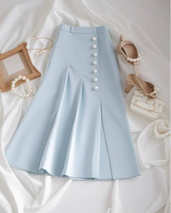 sky-blue-pleated-skirt-pearl-style