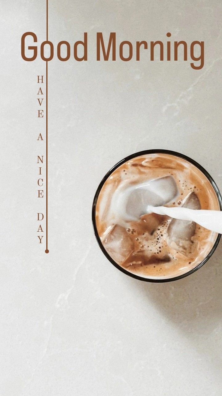 کارت «Have a Nice Day» با آیس کافی روی سطح مرمری